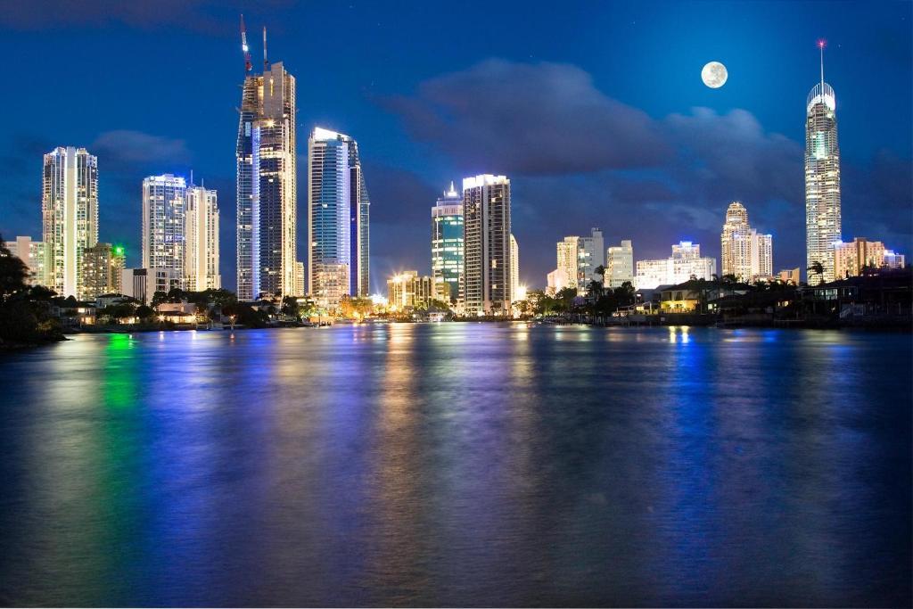 Surfers Beachside Holiday Apartments Gold Coast Buitenkant foto